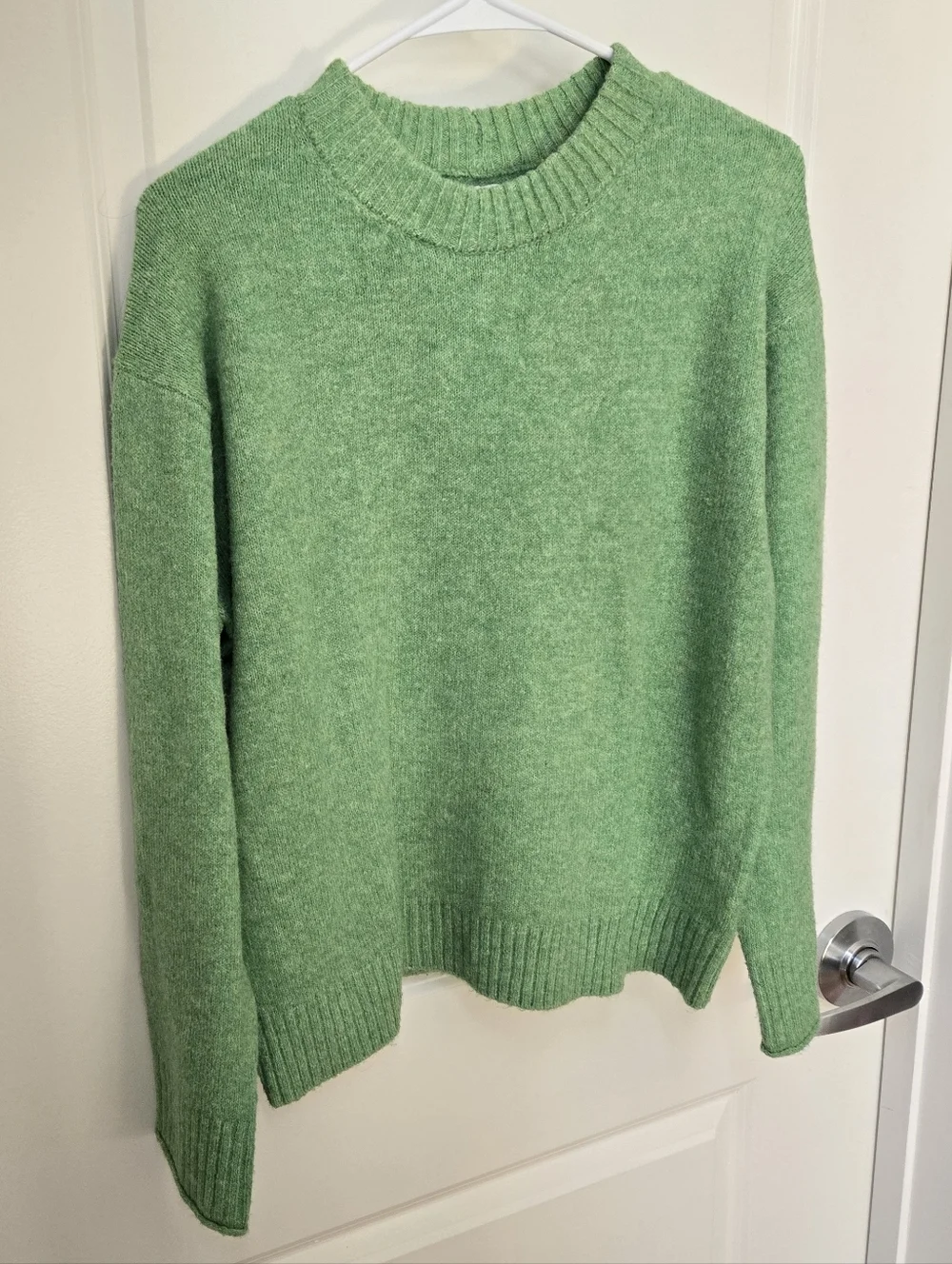 American Eagle Green Fluffy Knit Sweater Sz S - Picture 4 of 12